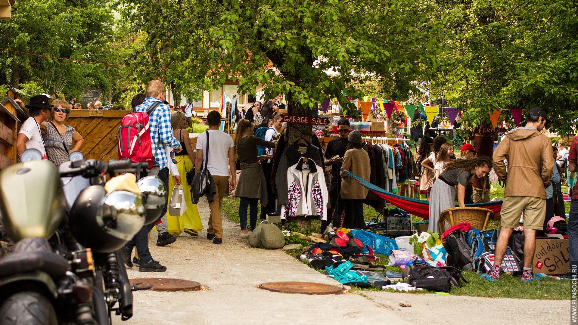 polyanalocaklmarket15.jpg