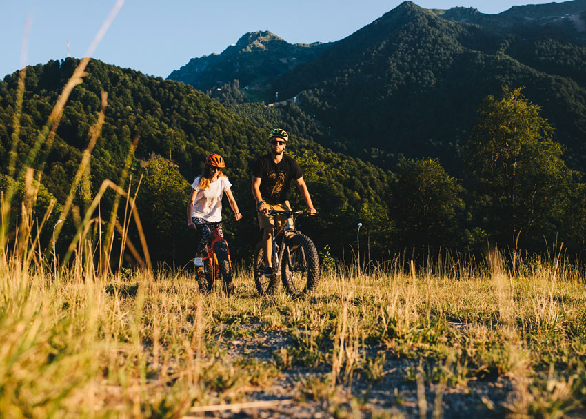 Гиды велопроката Riders Bike на Роза Плато